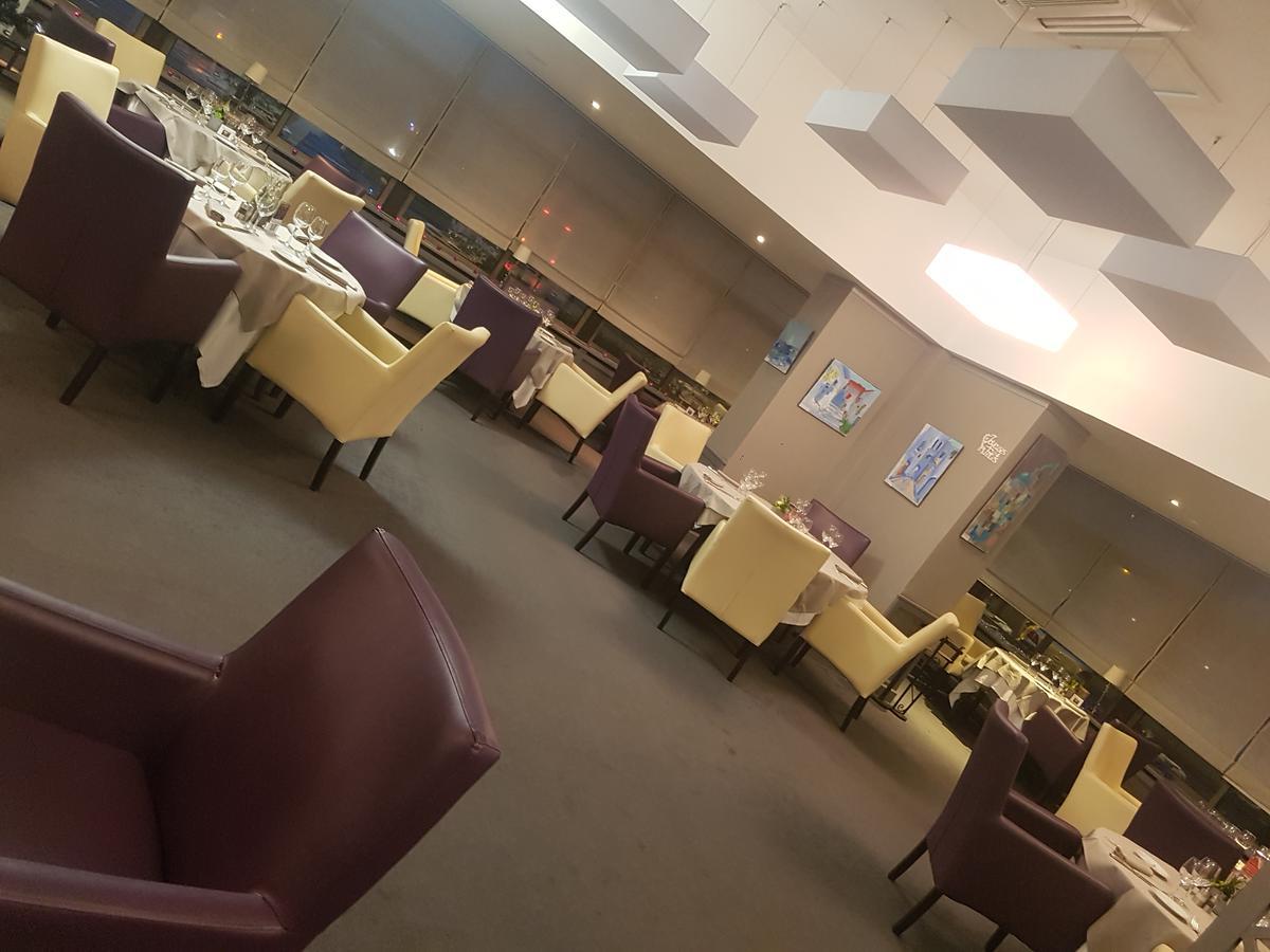 Logis - Hotel Du Nord Et Restaurant La Table D'Elisa Compiègne Exteriér fotografie